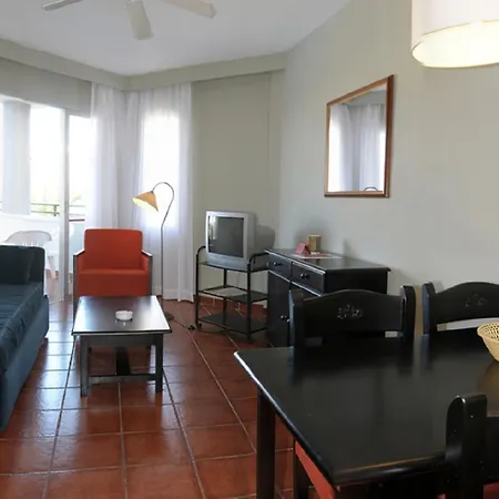 Hg Tenerife Sur Los Cristianos (Tenerife)